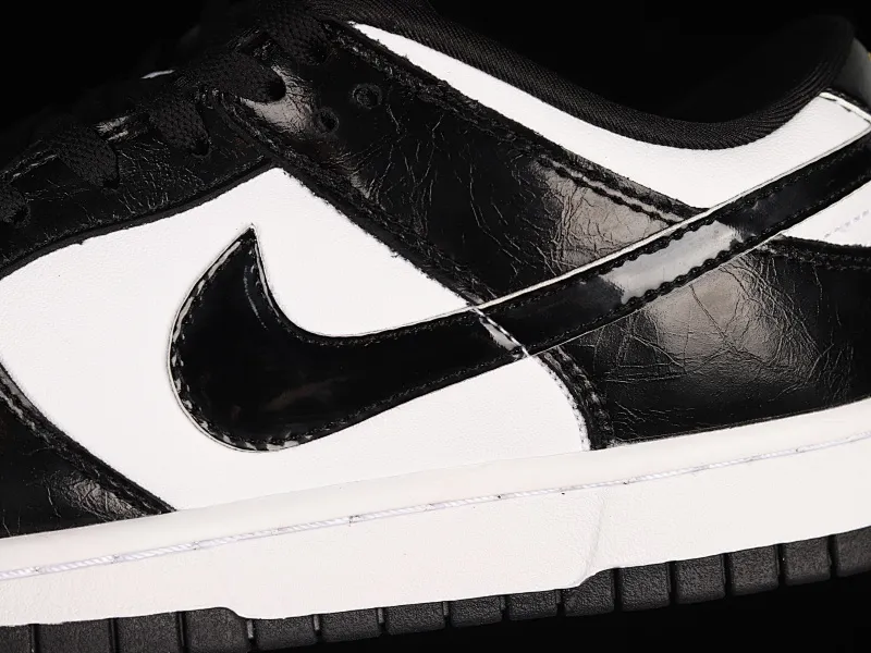 All categories Nk SB Dunk series Nk SB Dunk Low low-top sneakers F version special price Nk Dunk SB Low black and white patent leather panda SB smashed backboard fashion casual sneakers DR9511-100